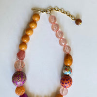 Queen Mum Lipgloss Choker Necklace