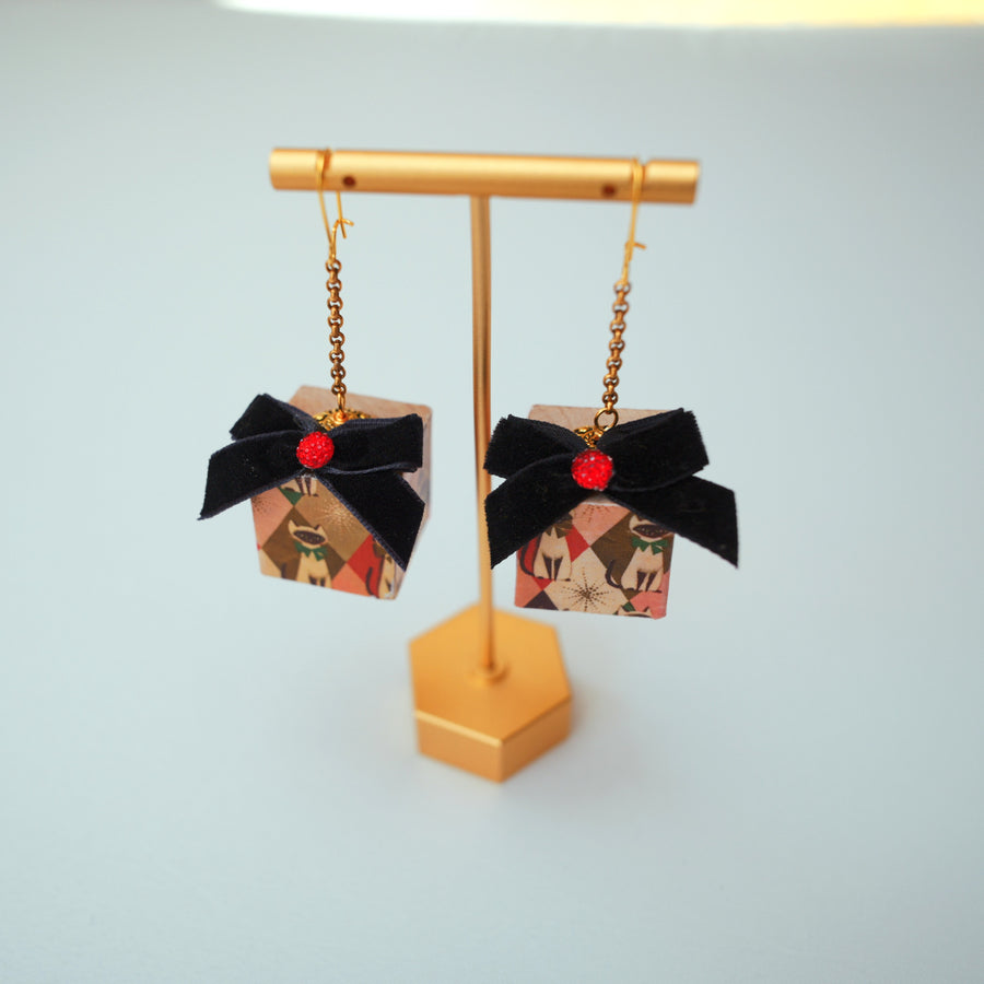 Christmas Present Earrings - Large