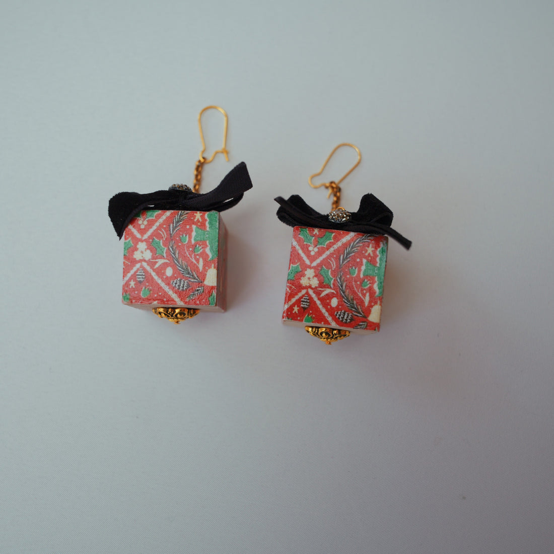 Christmas Present Earrings - Large