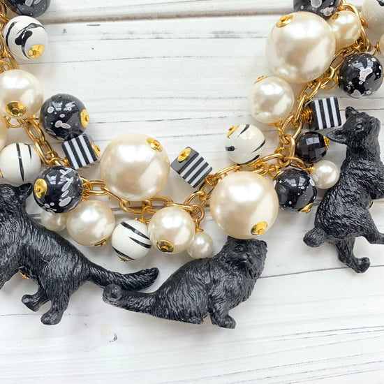 Spooky Cat Necklace
