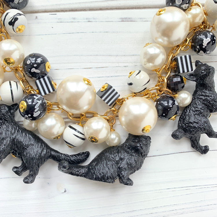 Spooky Cat Necklace