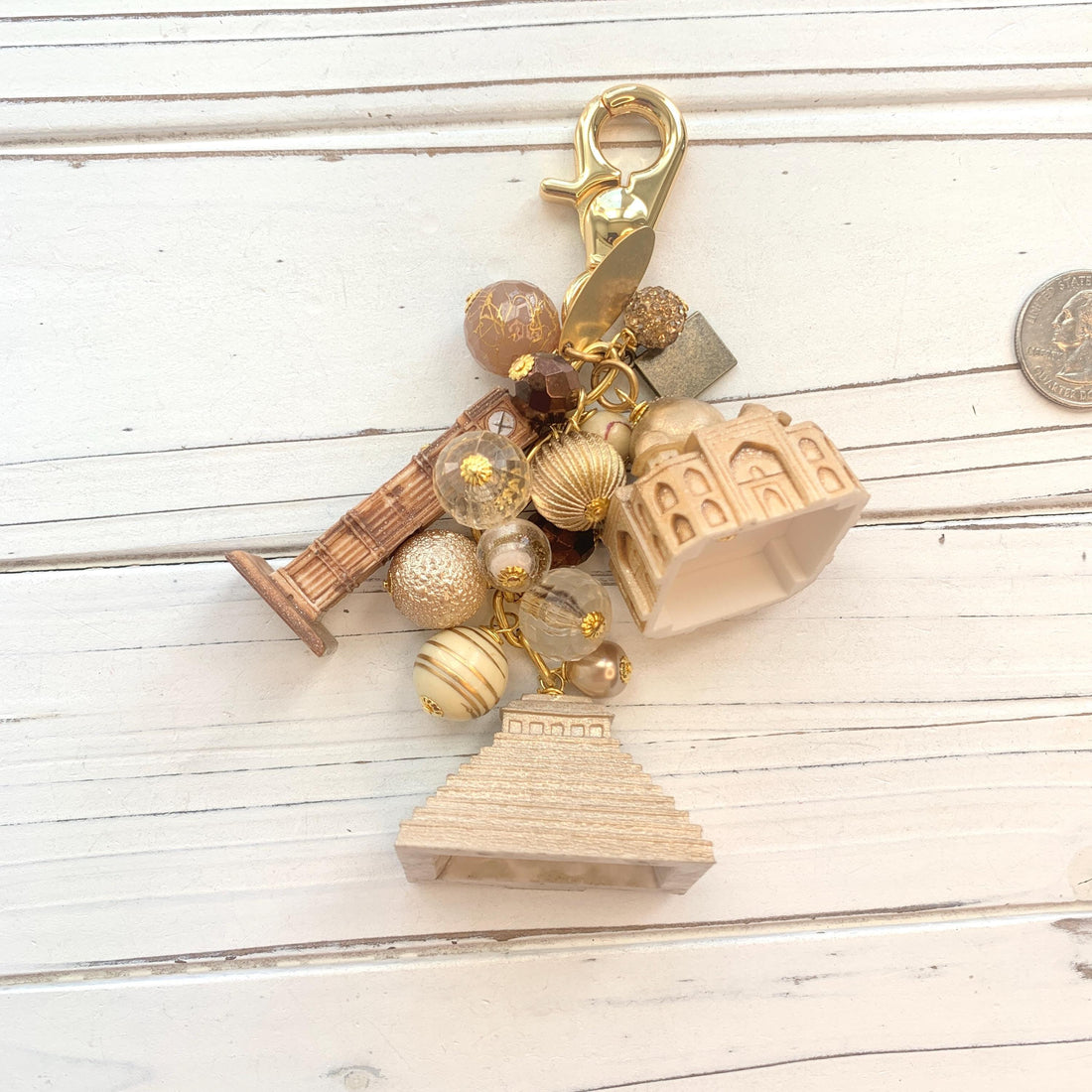 NEW DESIGN Lenora Dame World Traveler Bag Charm