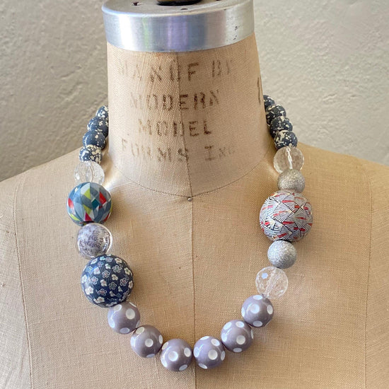 Grayscale Queen Mum Choker Necklace