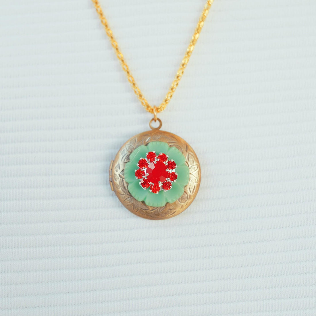 Lenora Dame Red Christmas Wreath Locket