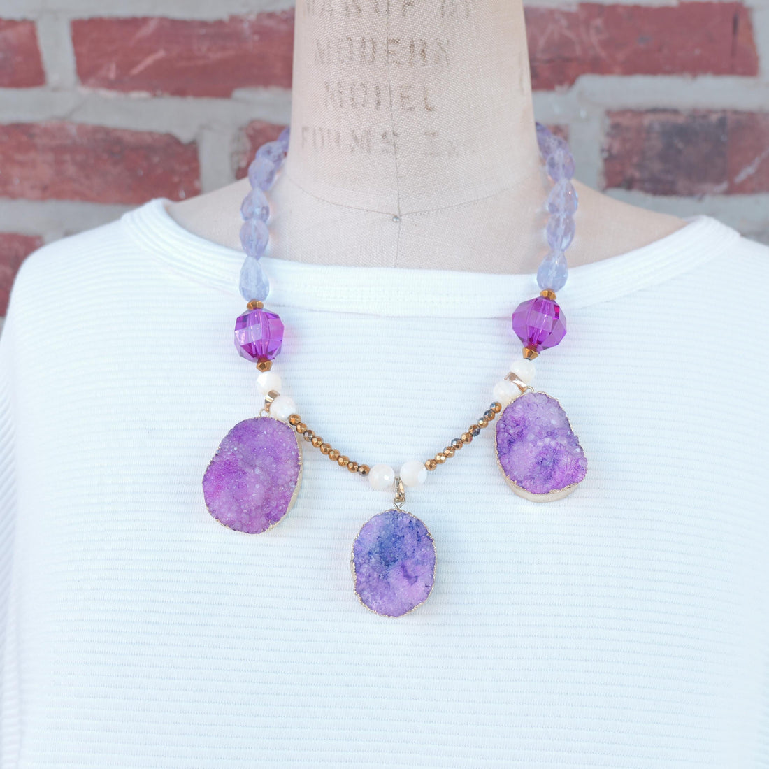 Lenora Dame Magenta Agate Necklace