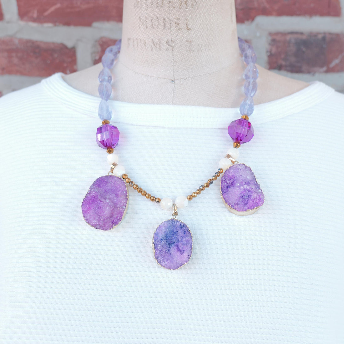 Lenora Dame Magenta Agate Necklace