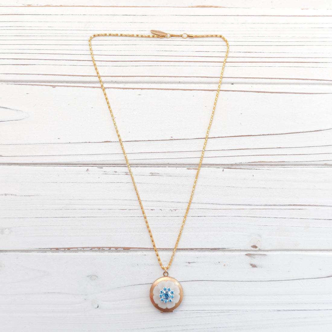 Lenora Dame White Wreath Locket