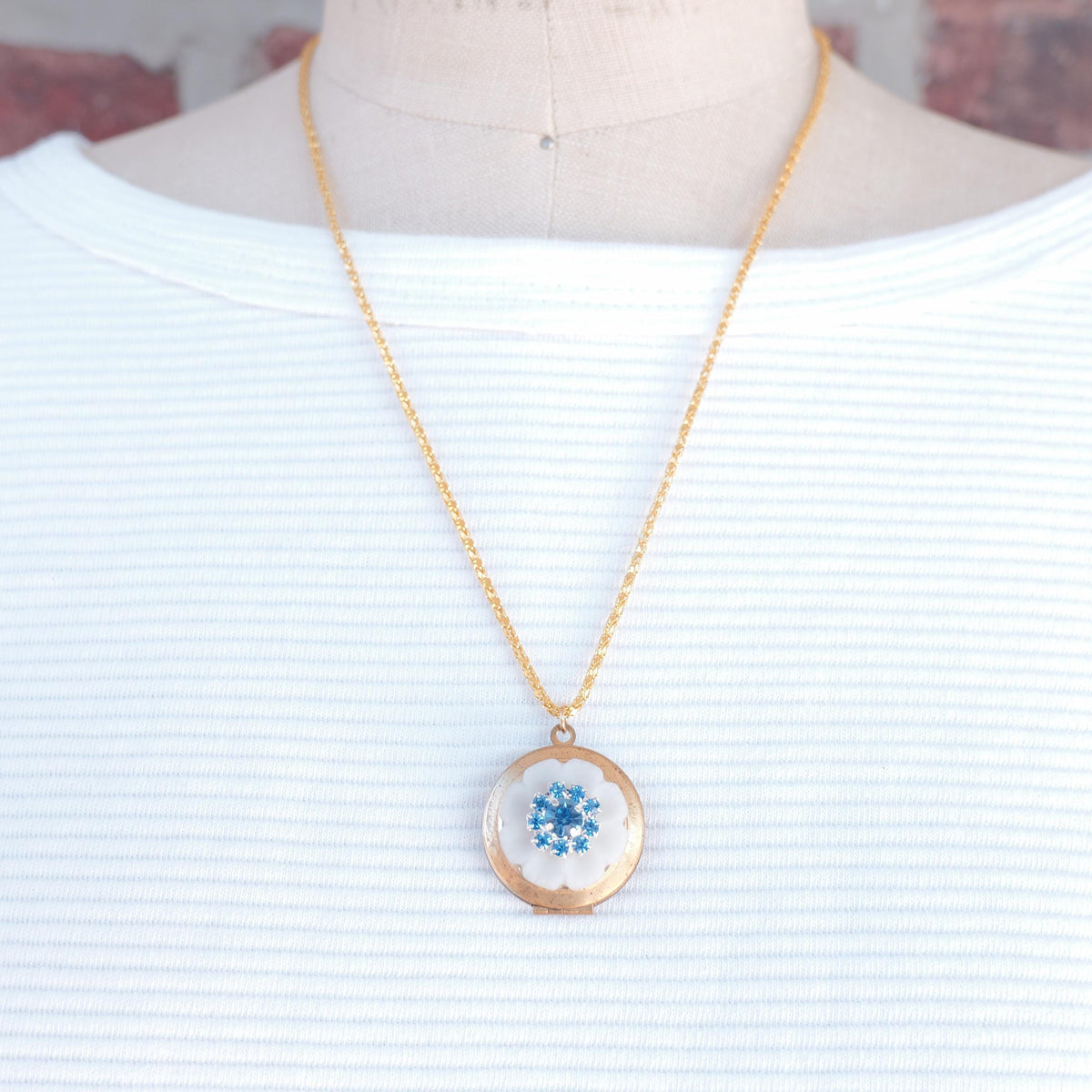 Lenora Dame White Wreath Locket