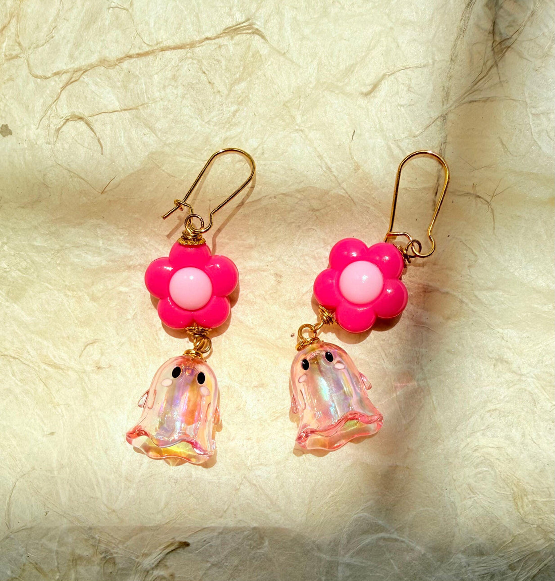 Lenora Dame Daisy Ghost Earrings- Pink
