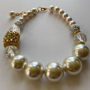 Lenora Dame Classic Pearl Queen Mum Choker Necklace