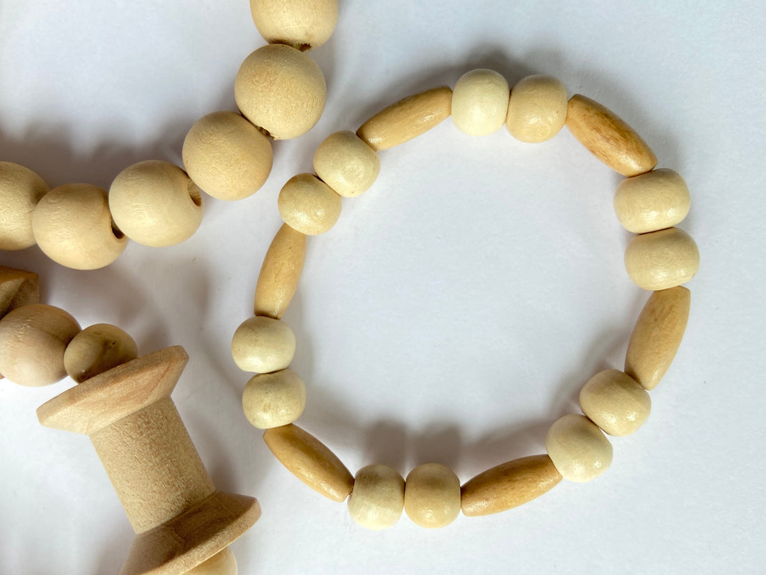 Lenora Dame 3-Piece Mid Century Mod Stretch Bracelet Set