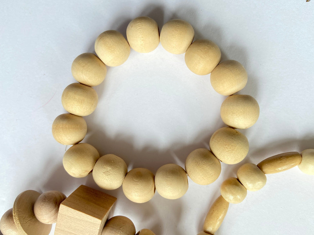 Lenora Dame 3-Piece Mid Century Mod Stretch Bracelet Set