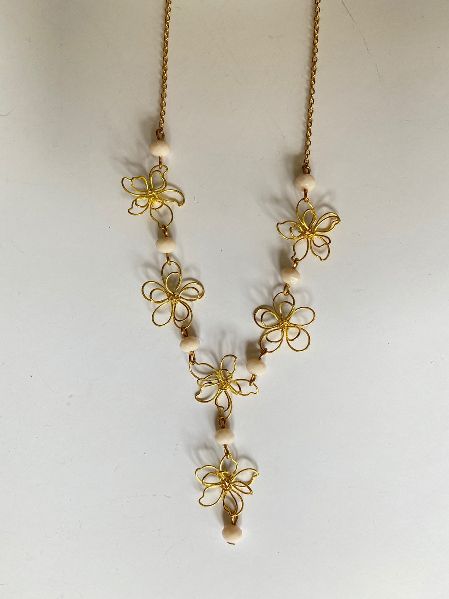 Lenora Dame Dainty Pink Necklace