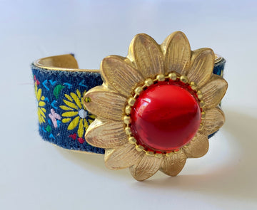 Lenora Dame Larsa Cuff