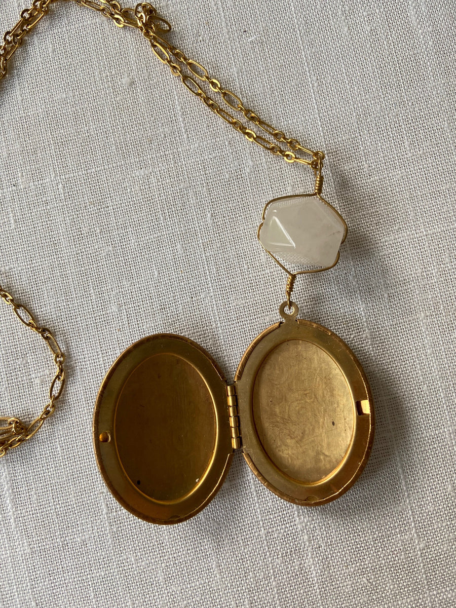 Lenora Dame Wanderlust Photo Locket Necklace