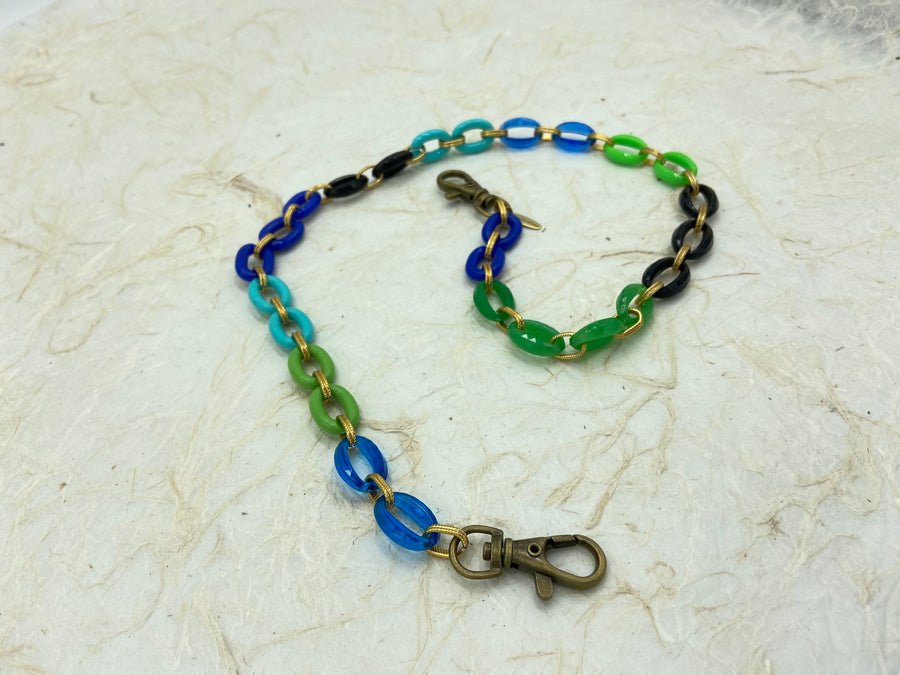 Lenora Dame Clover Mask Chain