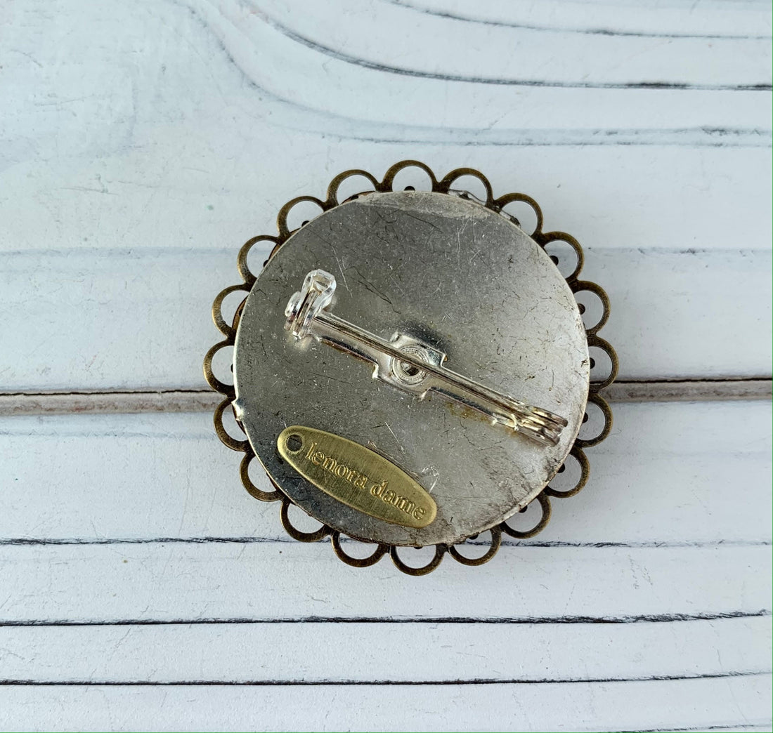 Lenora Dame Agnes Brooch