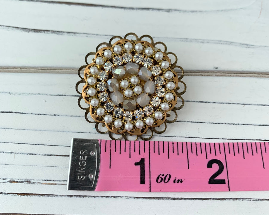 Lenora Dame Agnes Brooch