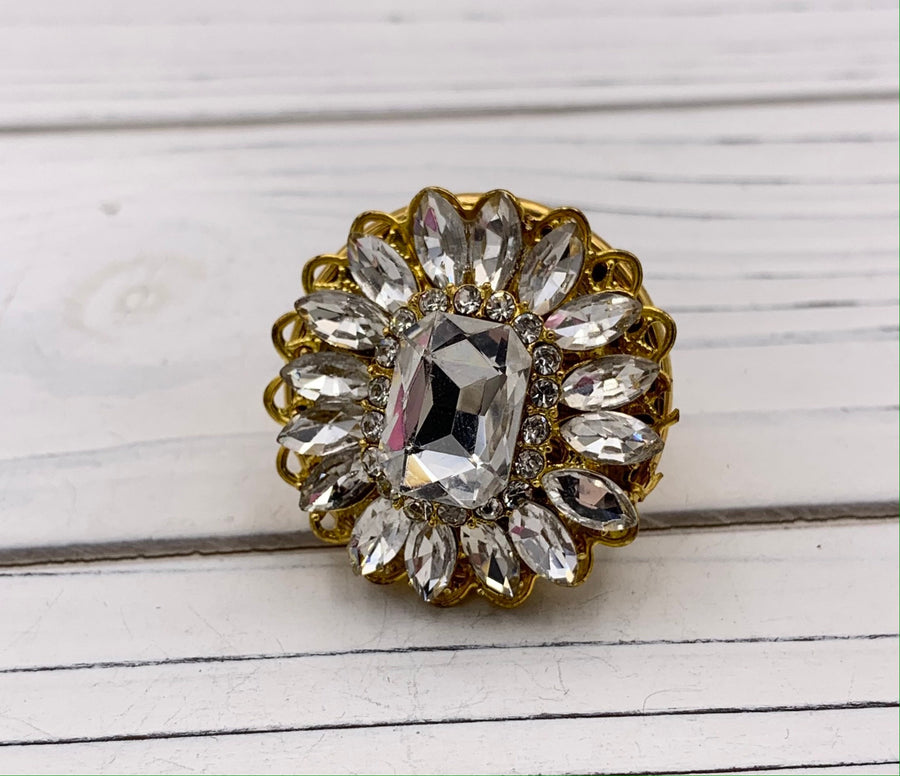 Lenora Dame Vivien Statement Ring