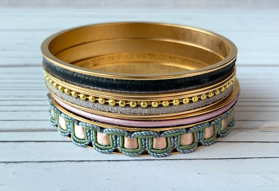 Lenora Dame 4-Piece Bridgerton Bangle Set in Sage and Blush
