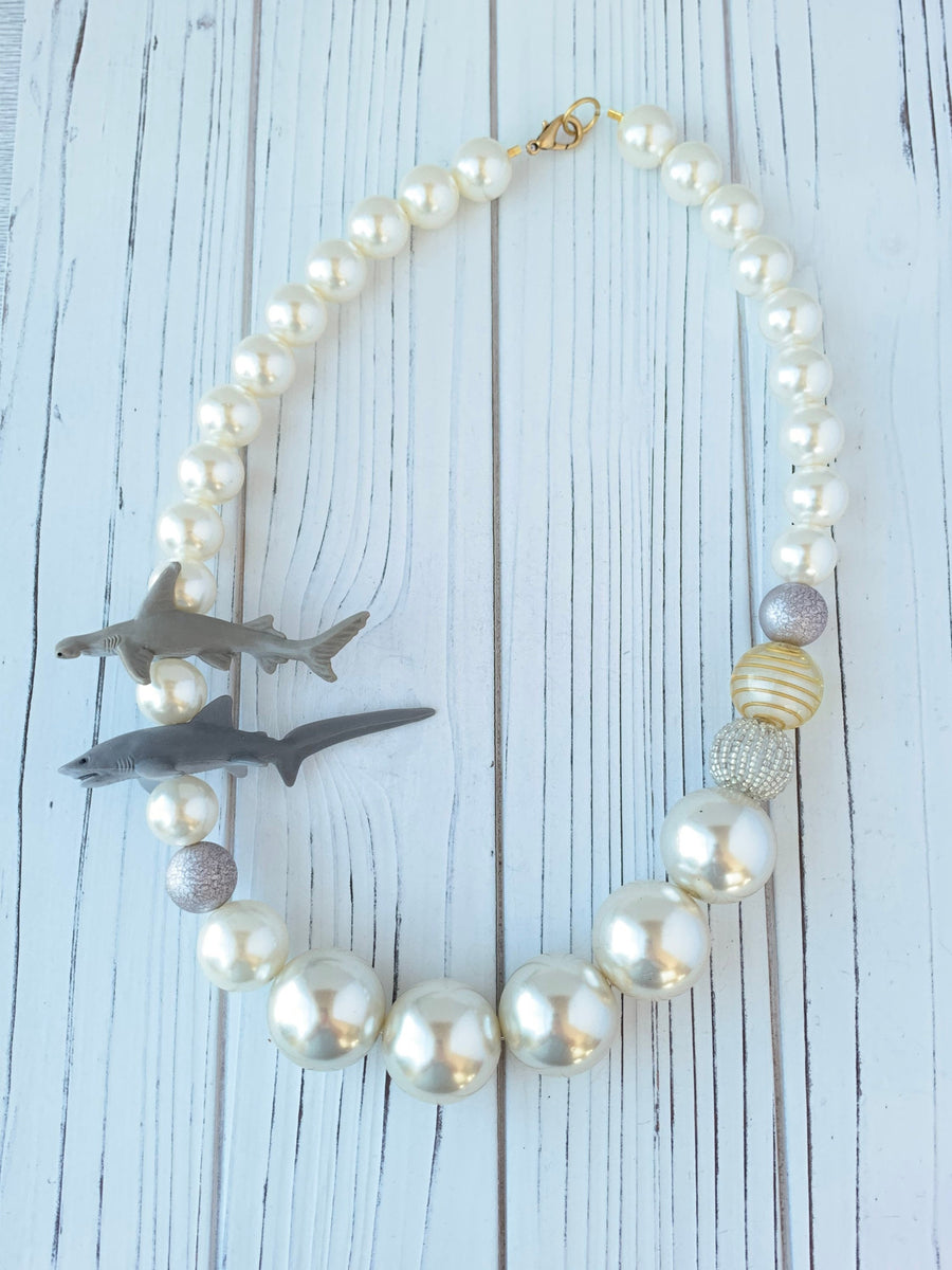 Lenora Dame Shark Necklace in Pearl