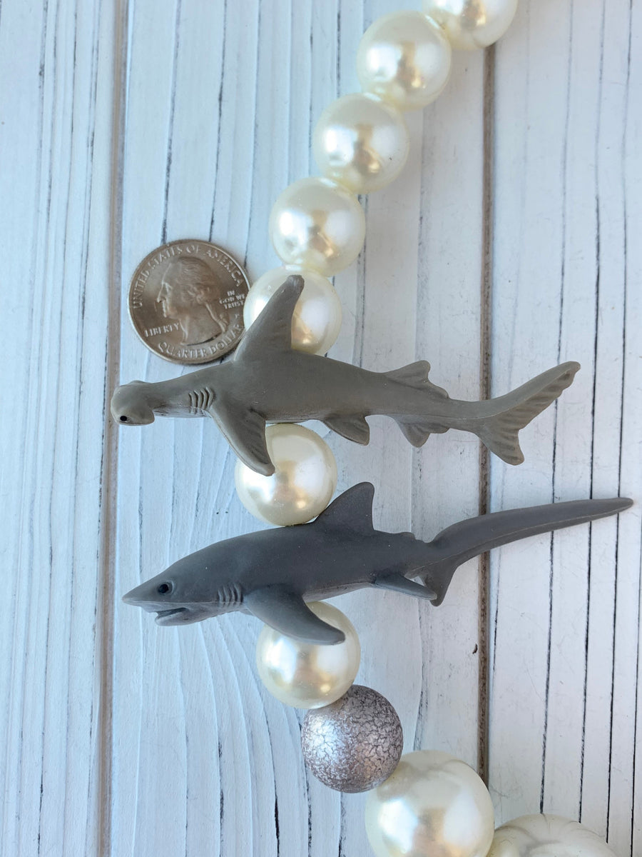 Lenora Dame Shark Necklace in Pearl