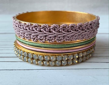 Lenora Dame 4-Piece Bridgerton Bangle Set in Lavender and Sage