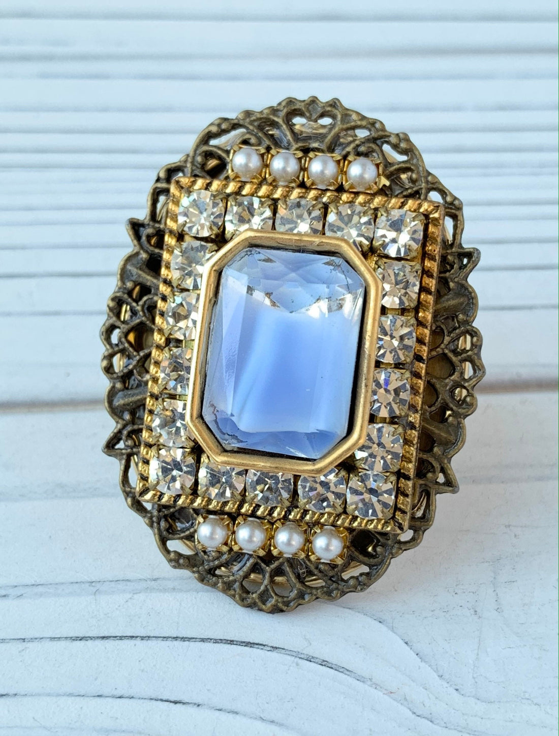 Lenora Dame Vintage Givre Glass Statement Ring in Light Periwinkle