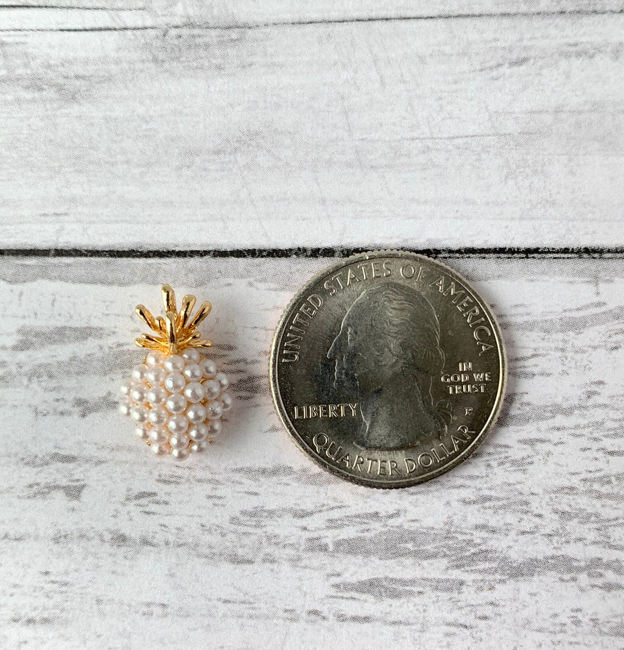 Lenora Dame Resort Pineapple Earrings