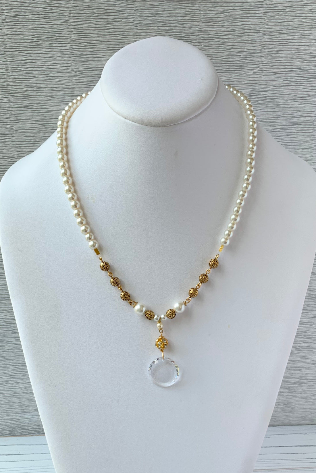 Lenora Dame Crystal Pendant Pearl Necklace