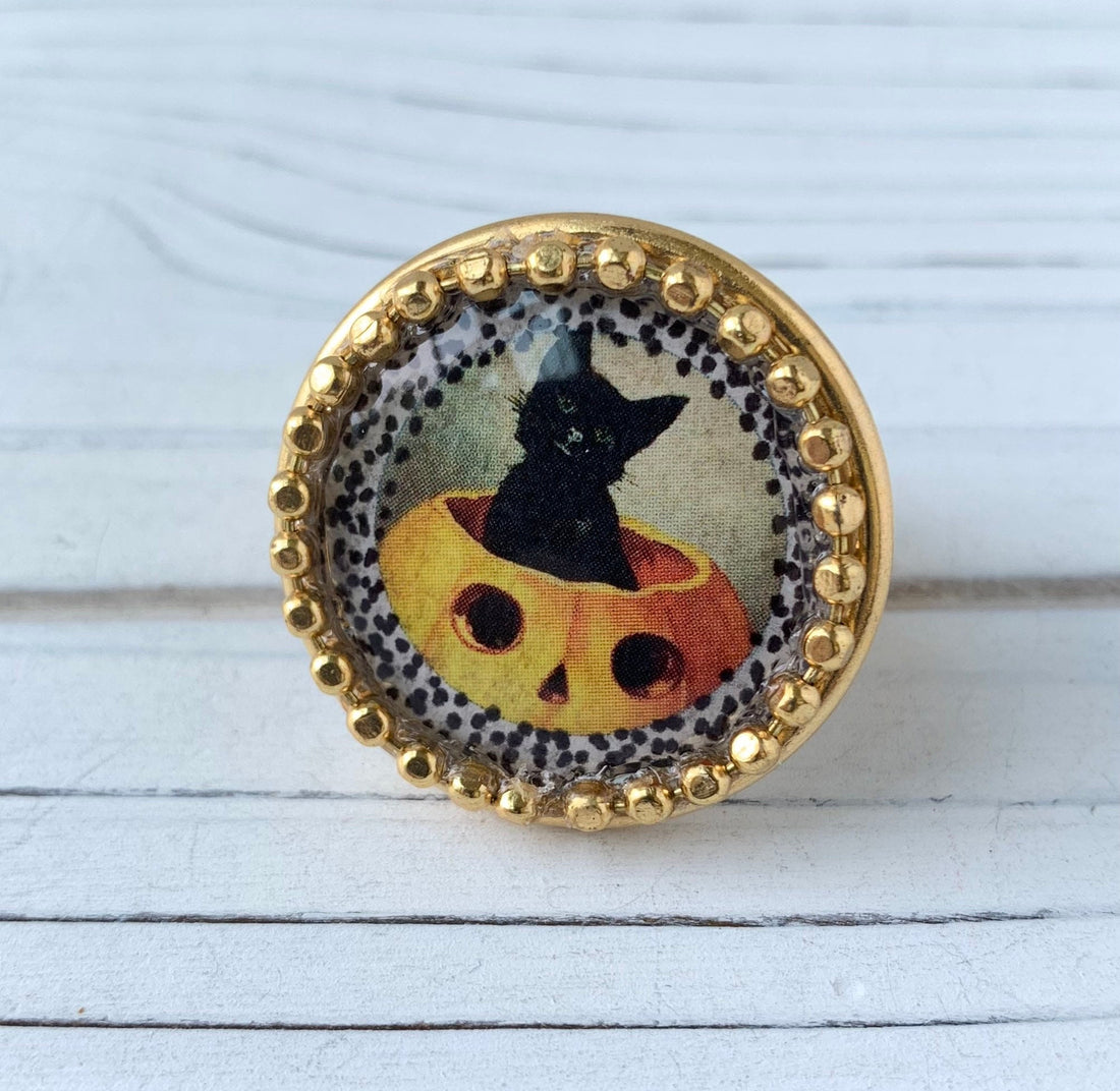 Lenora Dame Salem the Cat Halloween Statement Ring