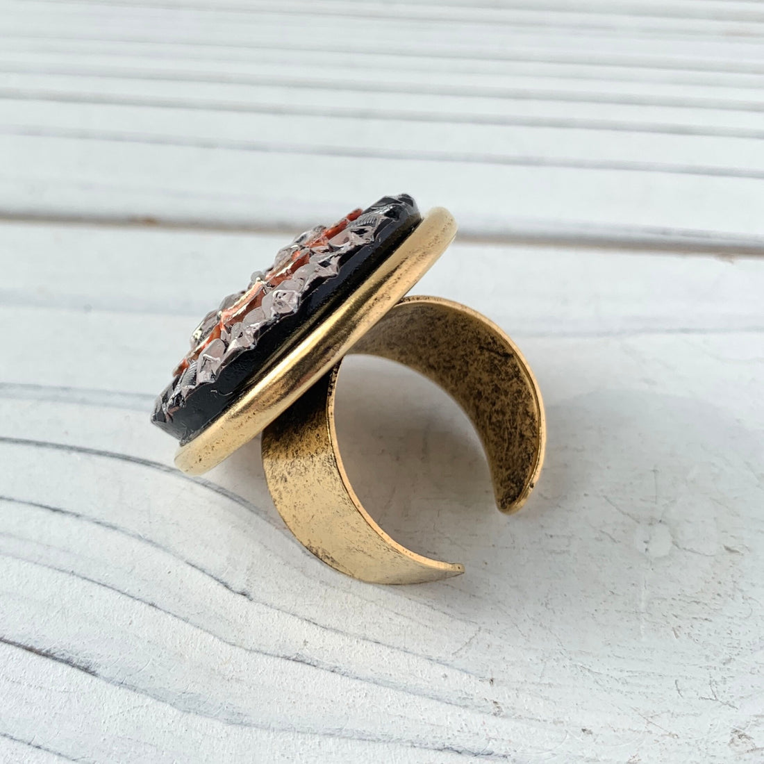 Dame ring on sale