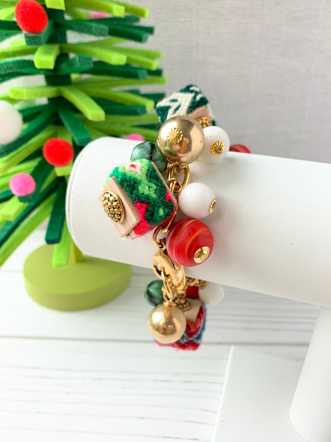 Lenora Dame Family & Friends Holiday Charm Bracelet