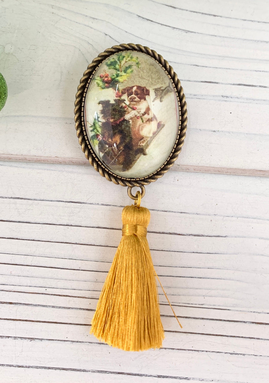 Lenora Dame Holiday Buddies Tassel Brooch