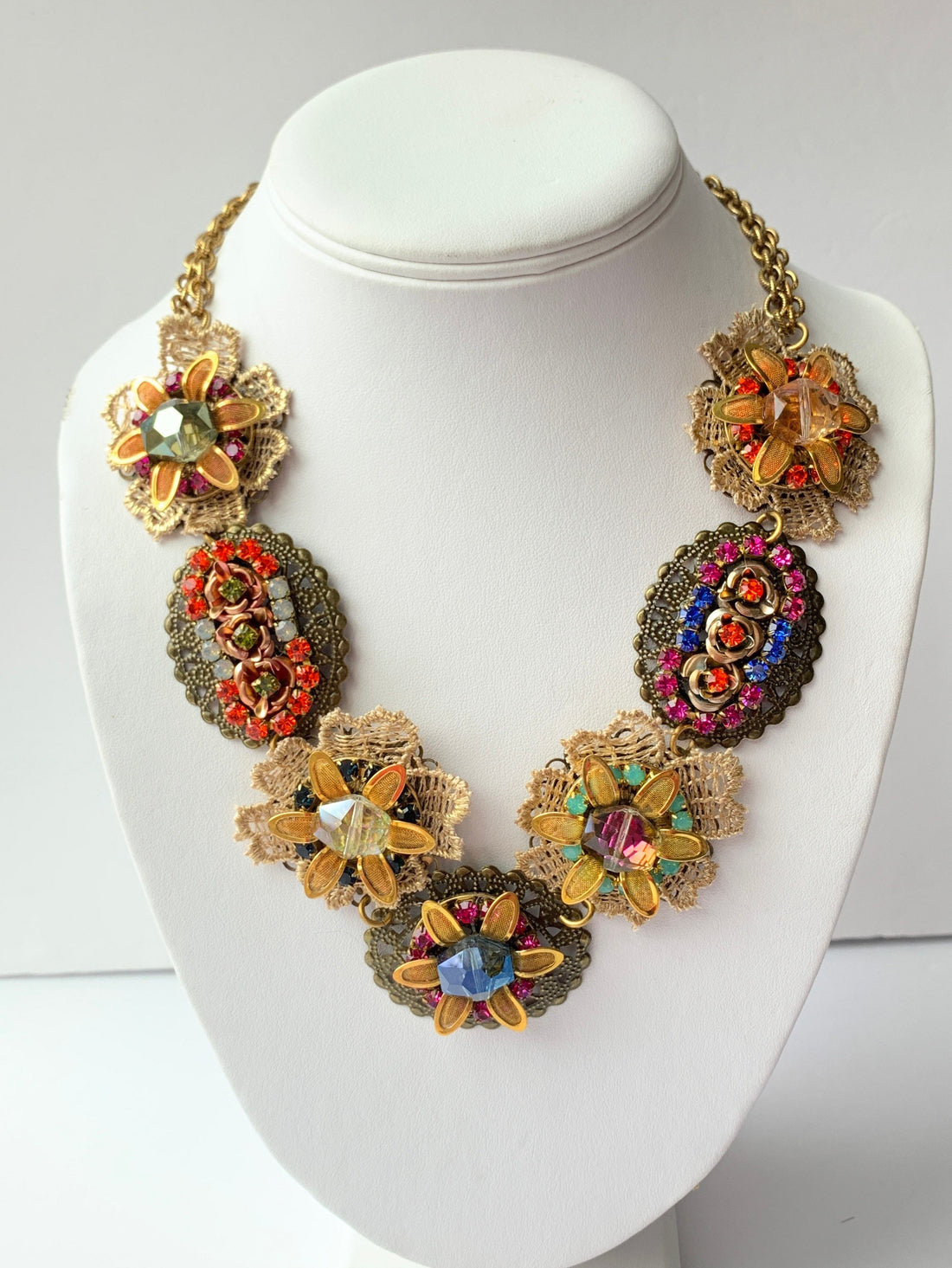 Lenora Dame Bejeweled Detailed Vintage Inspired Bib Necklace in Jewel Tones