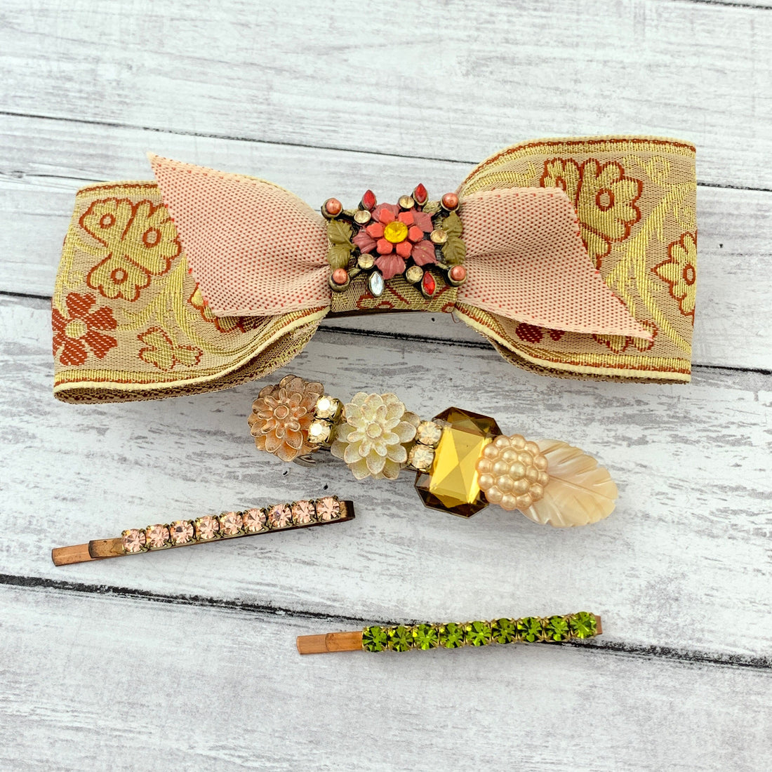 Lenora Dame Embellished Hair Set in Ochre