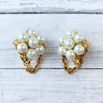 Lenora Dame Feminine Pearl Clip On Earrings