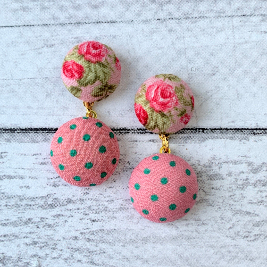 Lenora Dame Cute As A Button Earrings in Light Rose