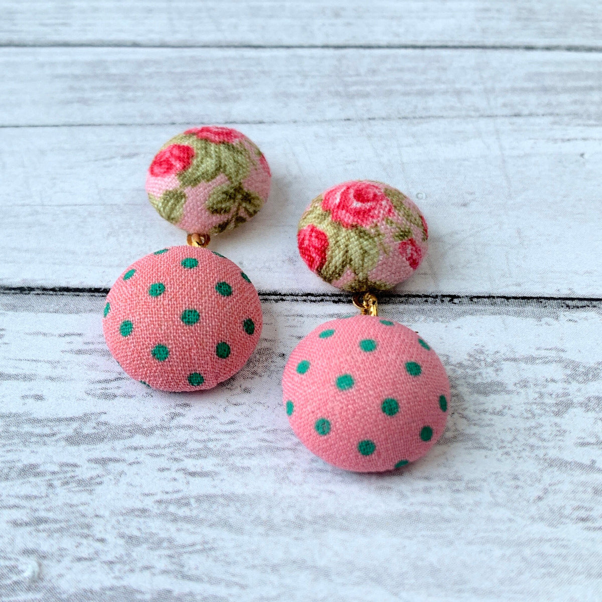 Lenora Dame Cute As A Button Earrings in Light Rose