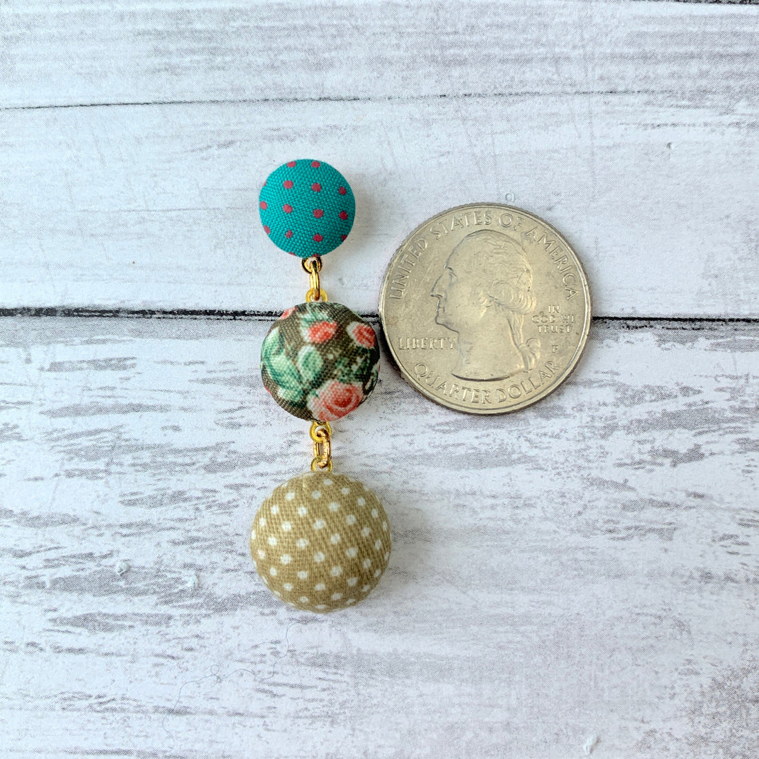 Lenora Dame Cute As A Button Earrings in Sand