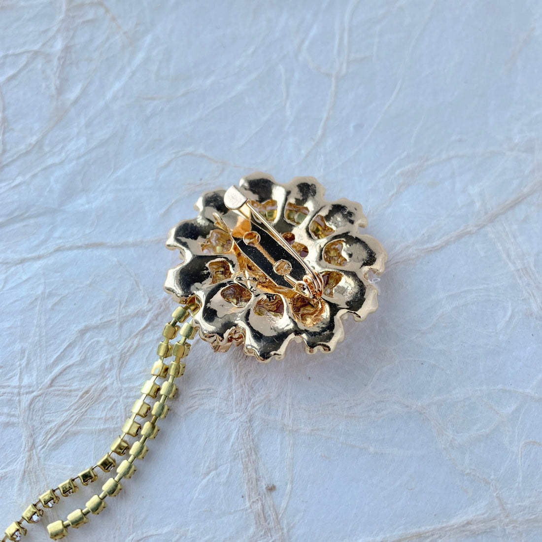 Lenora Dame Charlotte Brooch - Lapel Pin
